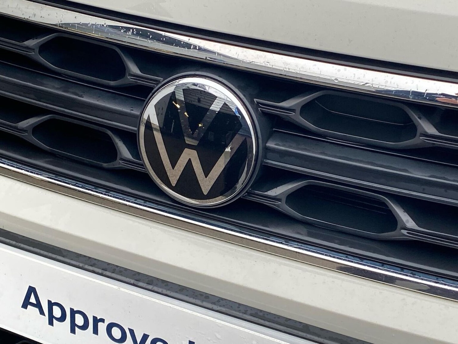 Used Volkswagen T-Roc 2023 for sale - 76821743: Photo 30