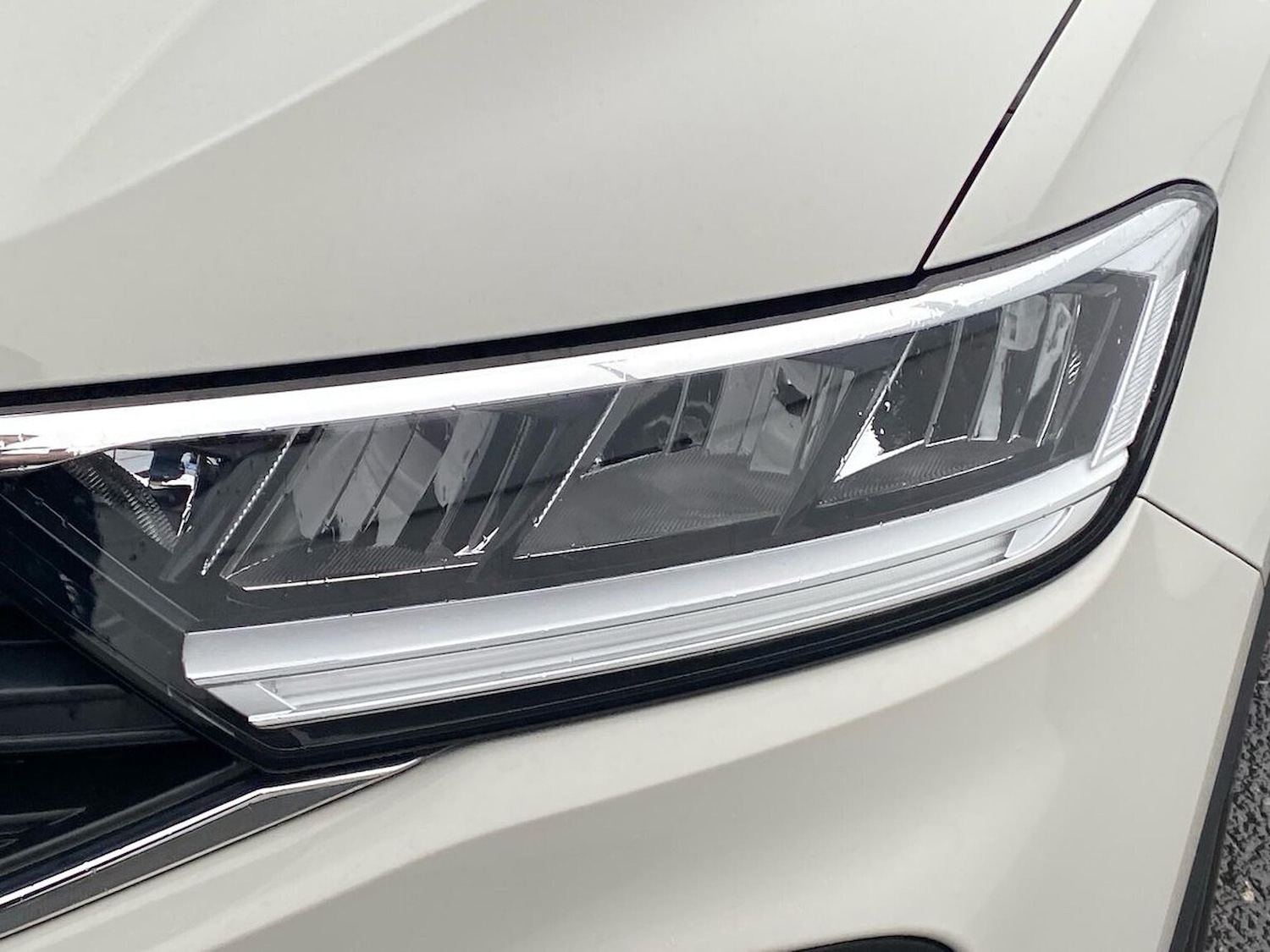 Used Volkswagen T-Roc 2023 for sale - 76821743: Photo 31