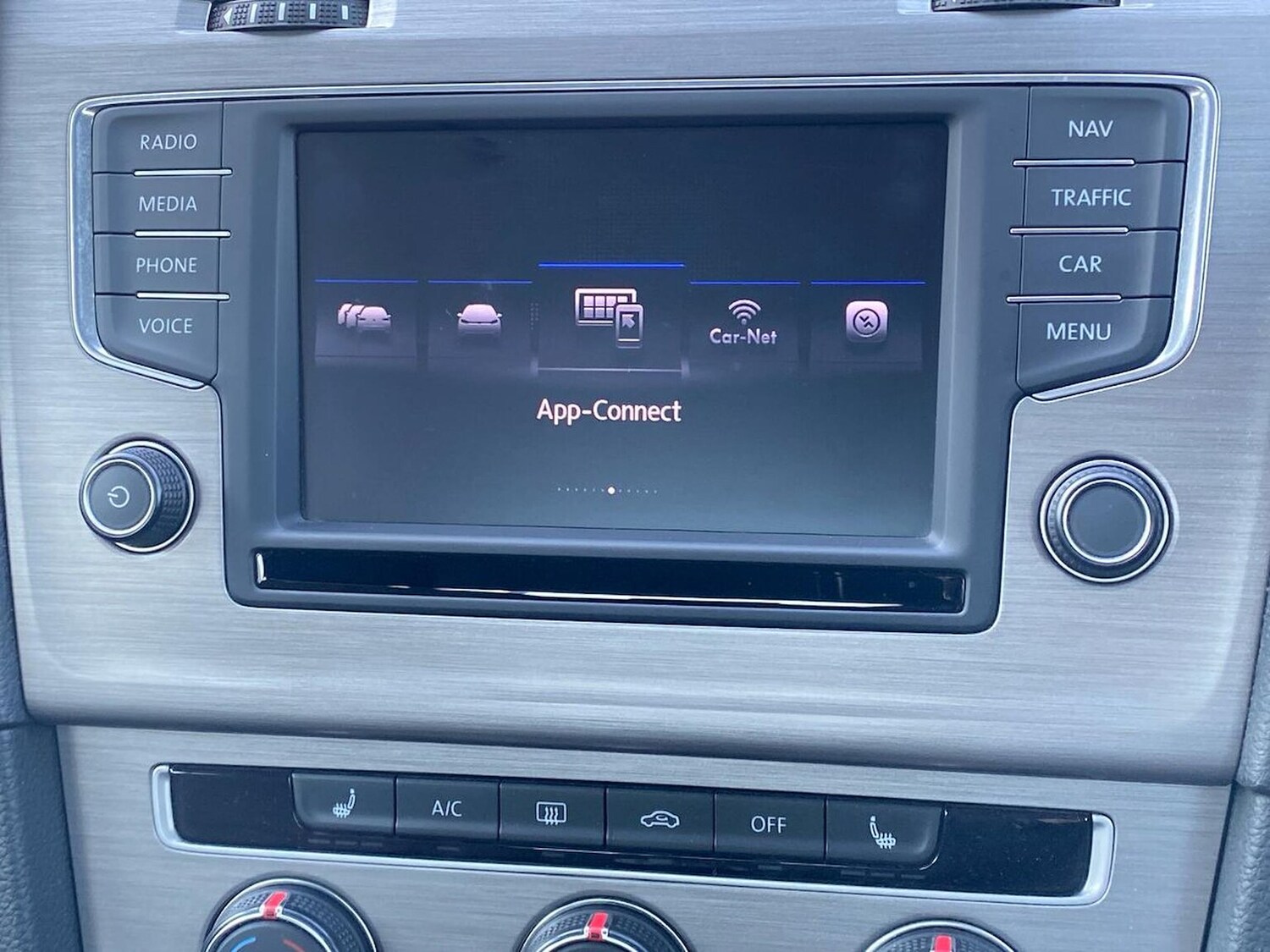 Used Volkswagen Golf 2016 for sale - 76504958: Photo 11