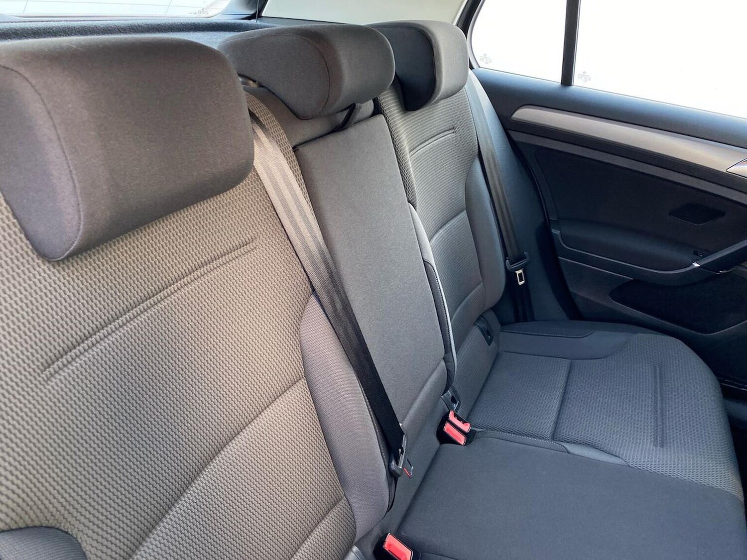 Used Volkswagen Golf 2016 for sale - 76504958: Photo 16