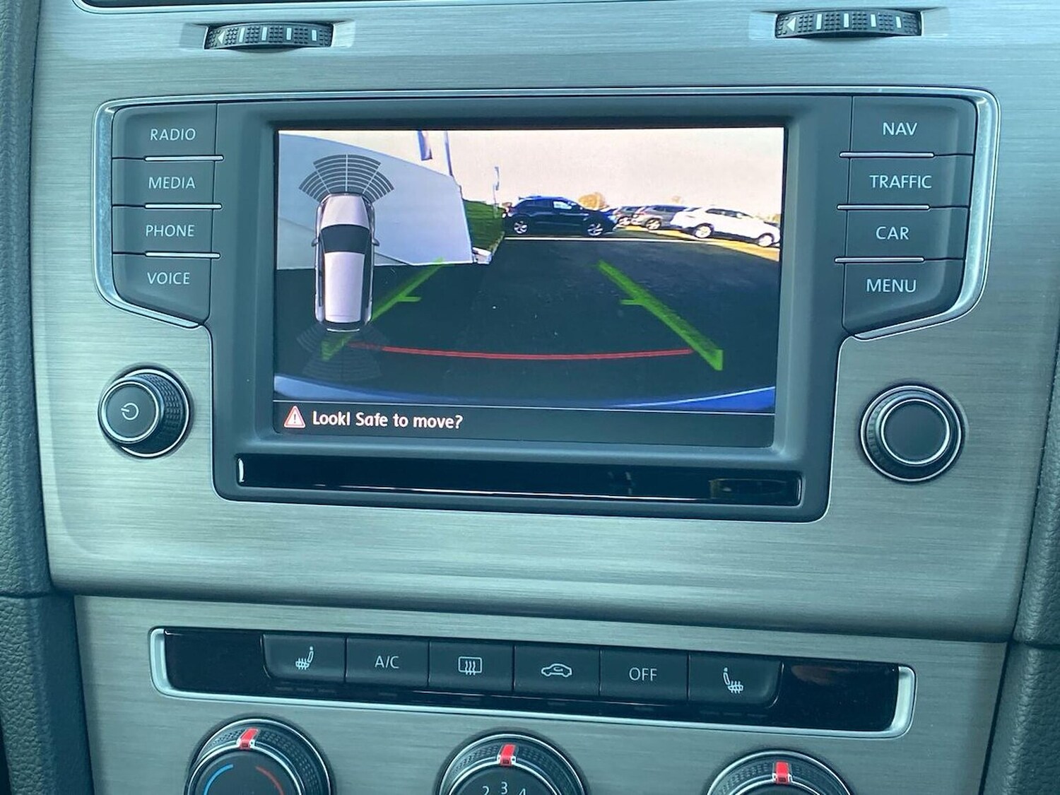 Used Volkswagen Golf 2016 for sale - 76504958: Photo 23