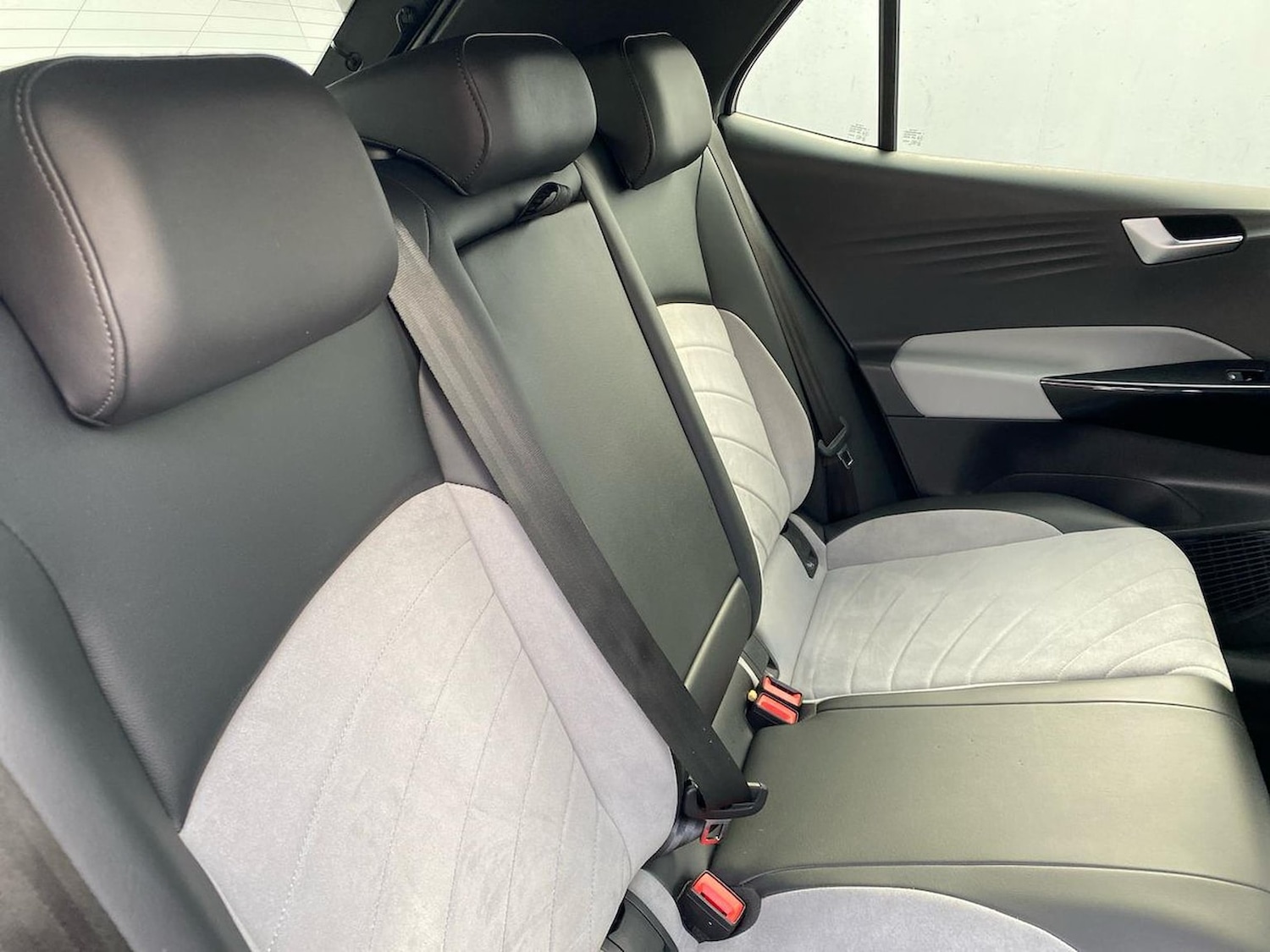 Used Volkswagen ID.3 2023 for sale - 76628205: Photo 16