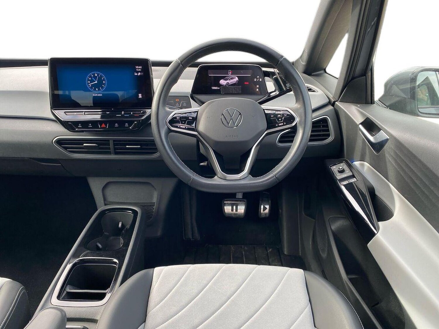 Used Volkswagen ID.3 2023 for sale - 76628205: Photo 9