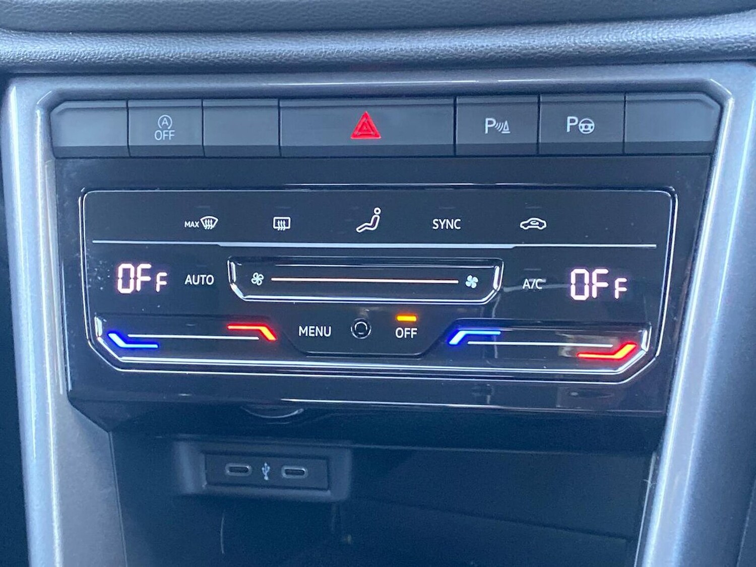 Used Volkswagen T-Roc 2023 for sale - 78195923: Photo 12