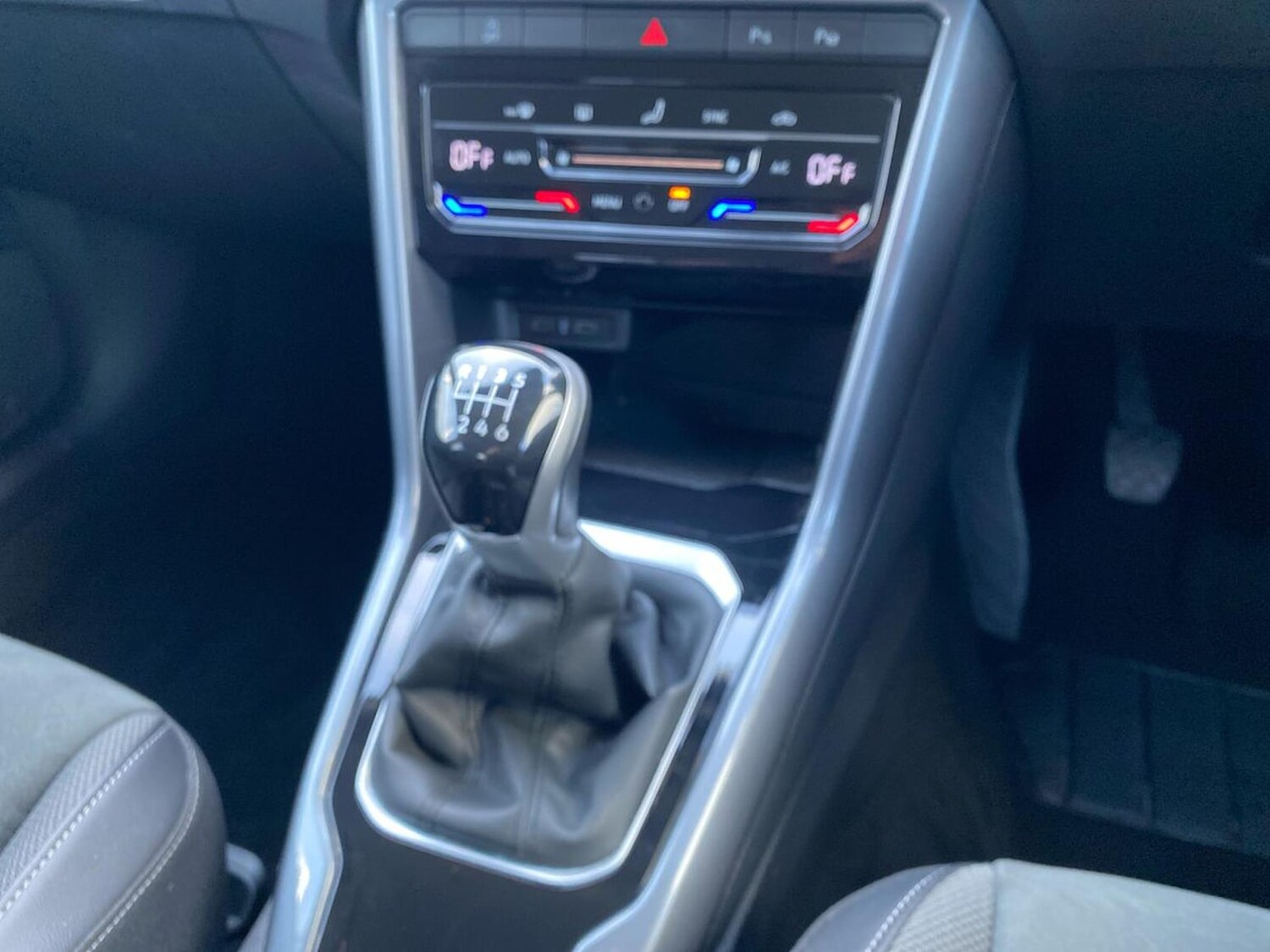 Used Volkswagen T-Roc 2023 for sale - 78195923: Photo 13