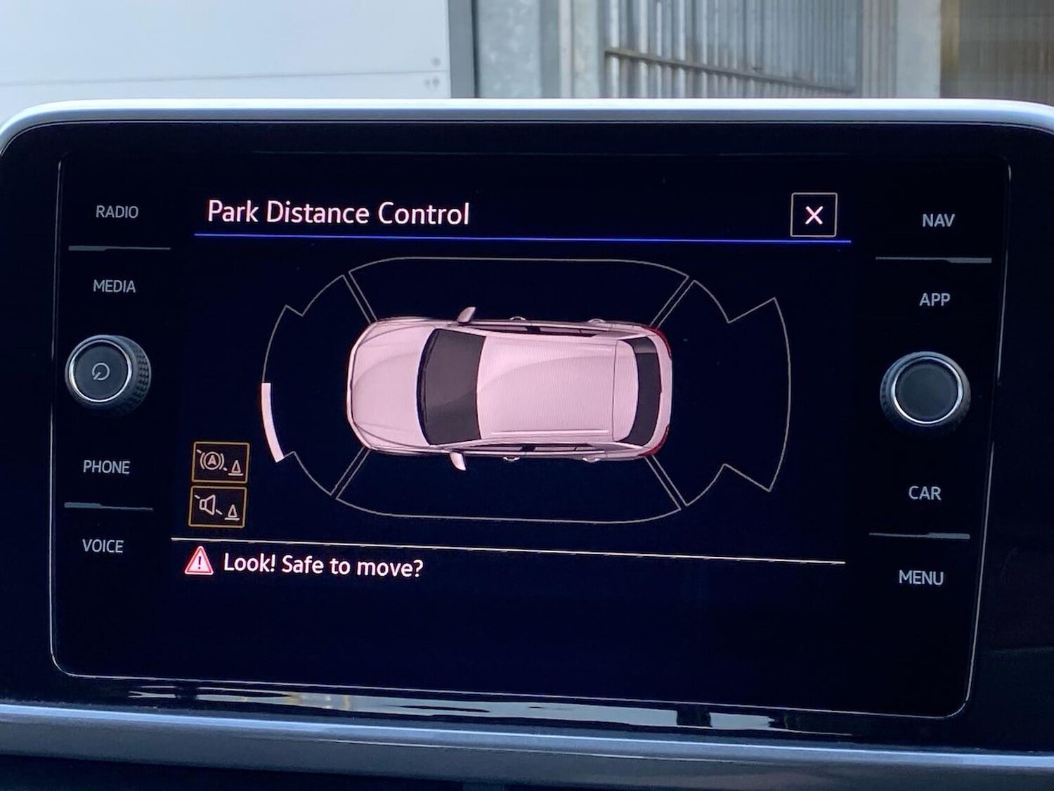 Used Volkswagen T-Roc 2023 for sale - 78195923: Photo 23