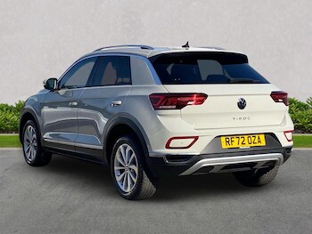 Used Volkswagen T-Roc 2023 for sale - 78195923: Photo