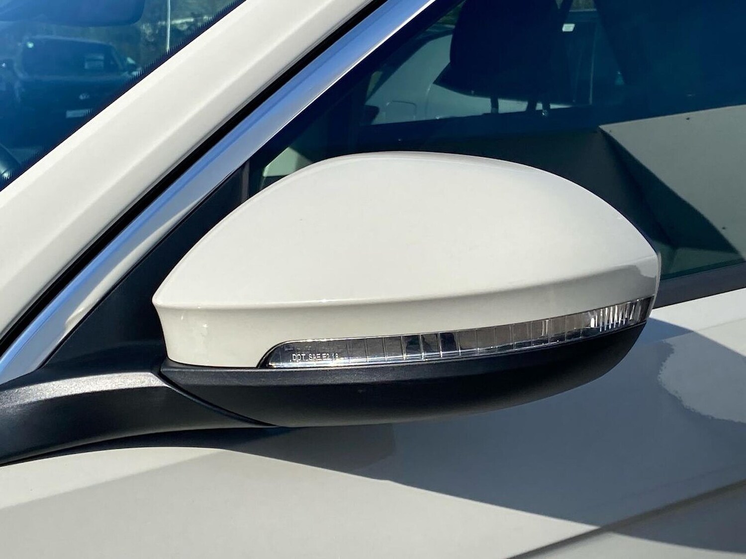 Used Volkswagen T-Roc 2023 for sale - 78195923: Photo 35