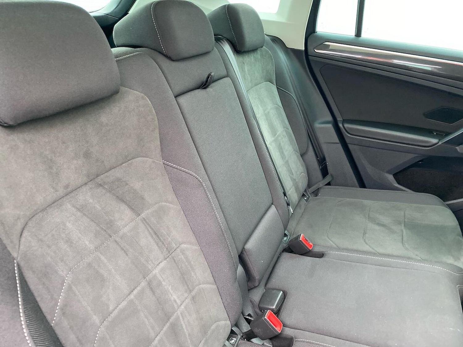 Used Volkswagen Tiguan 2021 for sale - 77715395: Photo 16