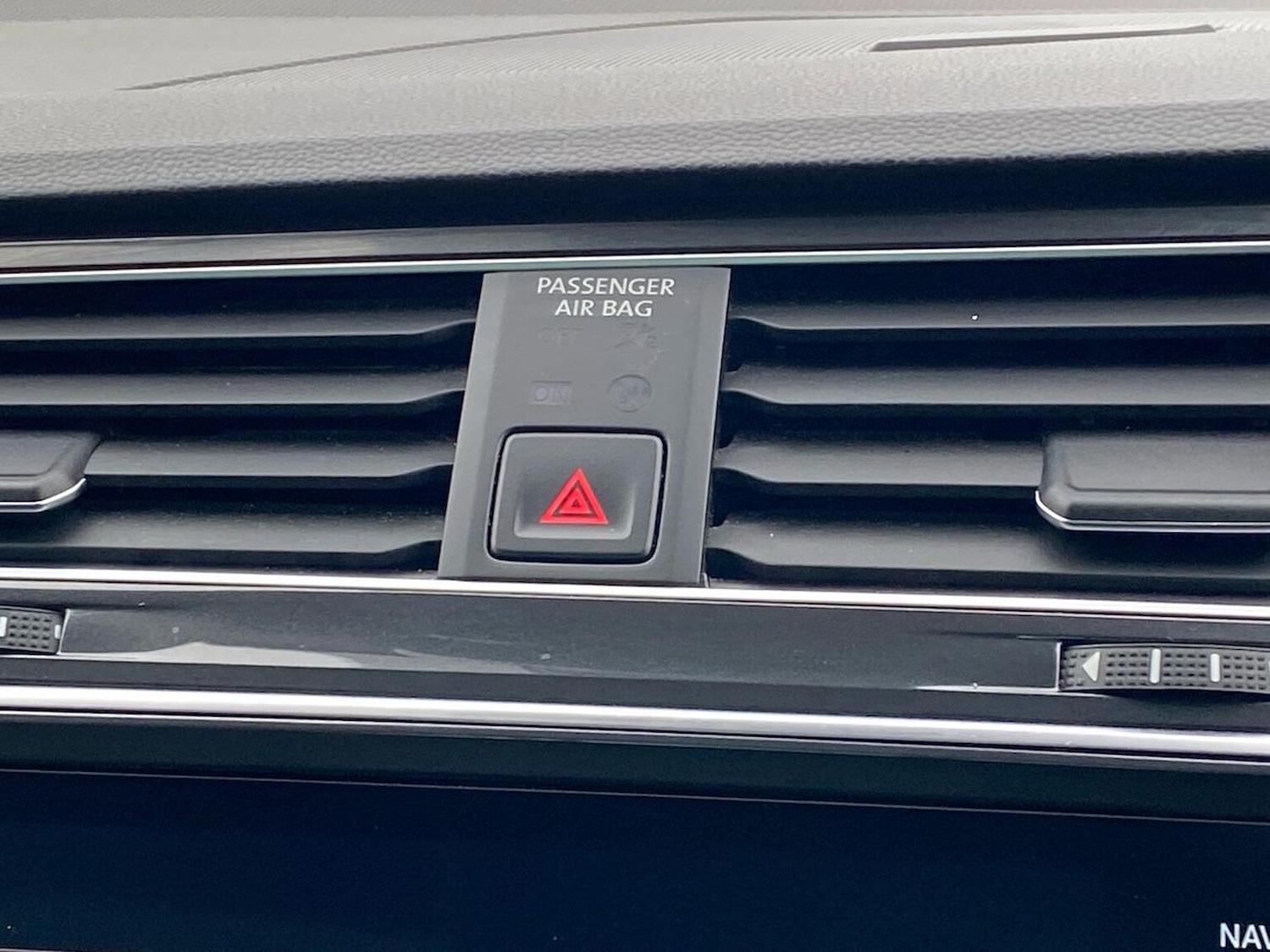 Used Volkswagen Tiguan 2021 for sale - 77715395: Photo 22