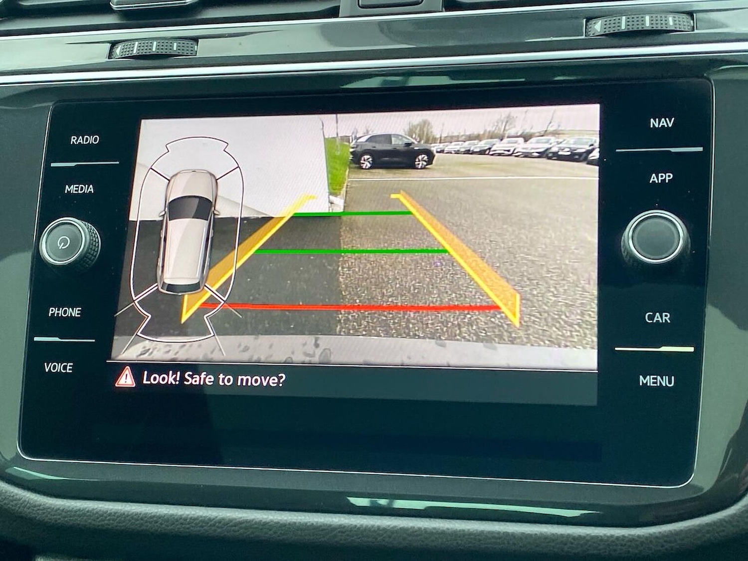 Used Volkswagen Tiguan 2021 for sale - 77715395: Photo 23