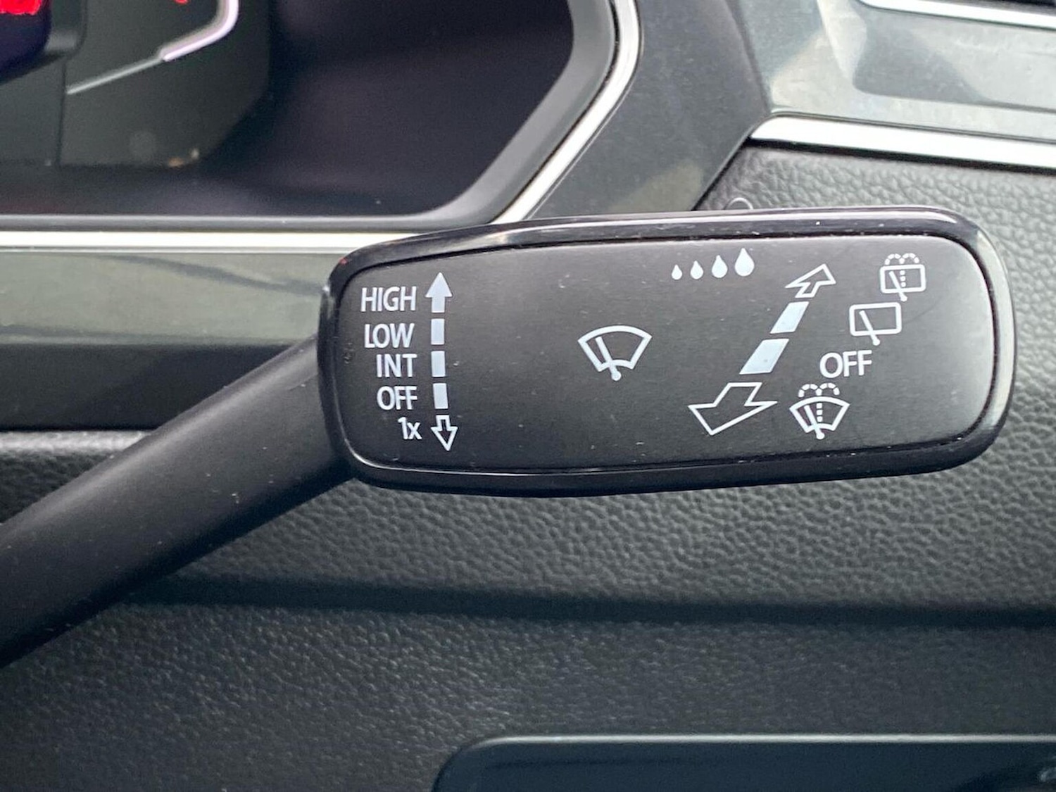 Used Volkswagen Tiguan 2021 for sale - 77715395: Photo 28