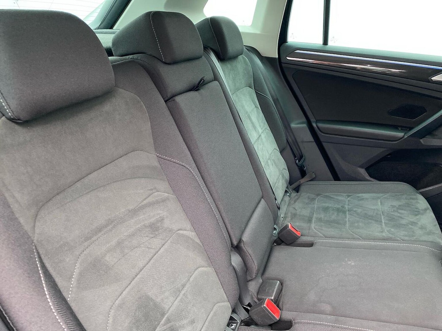 Used Volkswagen Tiguan 2022 for sale - 76128957: Photo 16