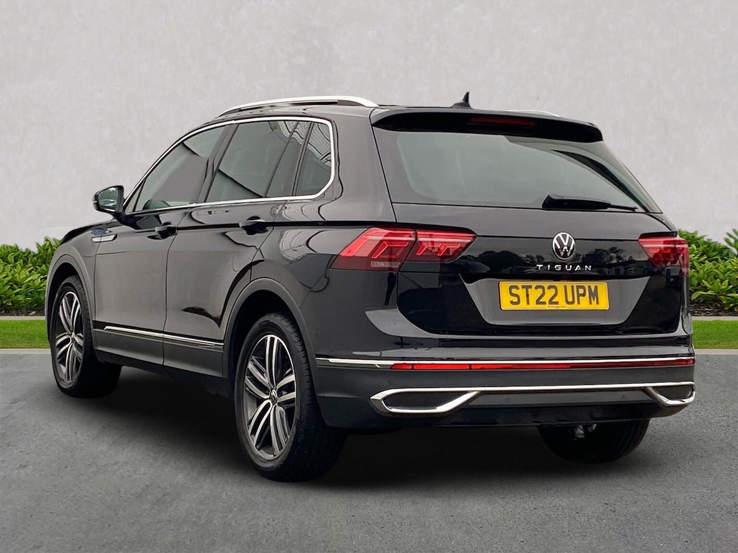 Used Volkswagen Tiguan 2022 for sale - 76128957: Photo 2