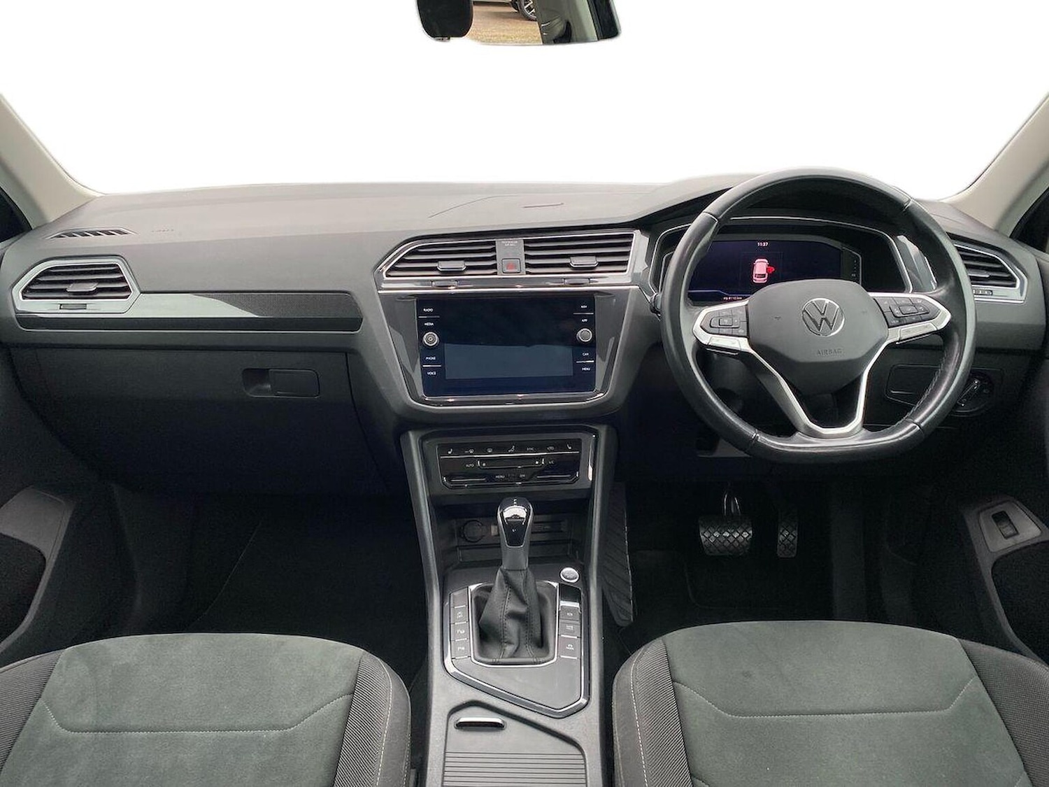 Used Volkswagen Tiguan 2022 for sale - 76128957: Photo 8