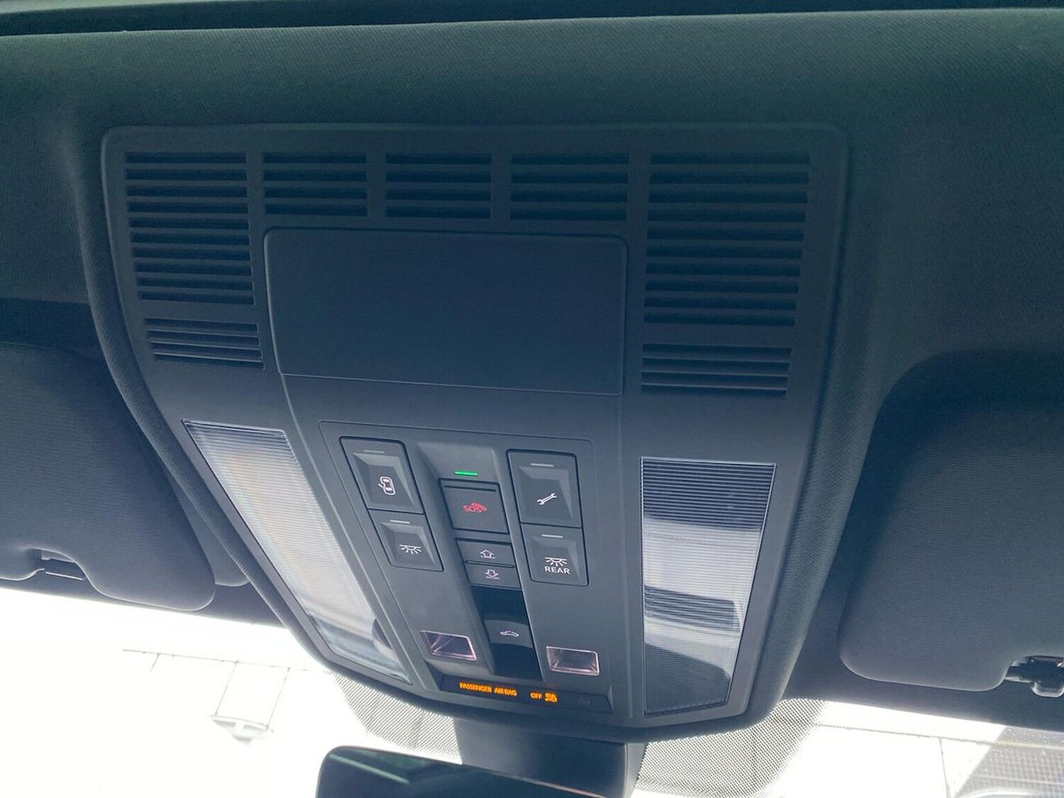 Used Volkswagen Touareg 2021 for sale - 77759325: Photo 14