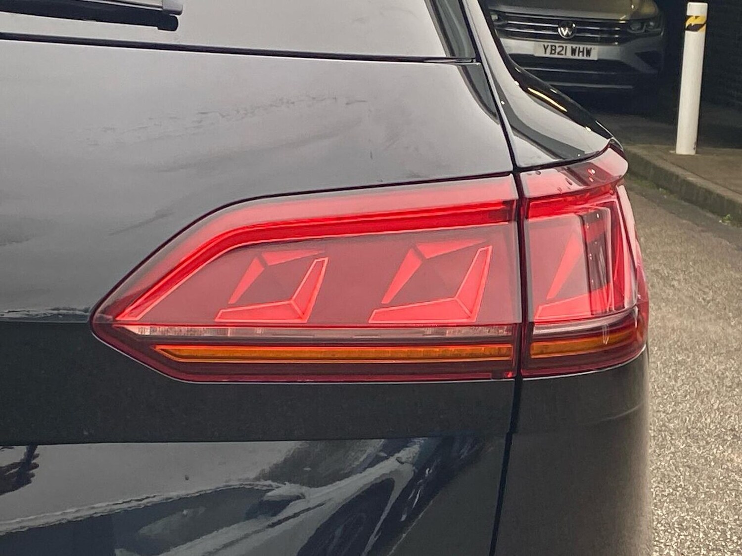 Used Volkswagen Touareg 2021 for sale - 77759325: Photo 36