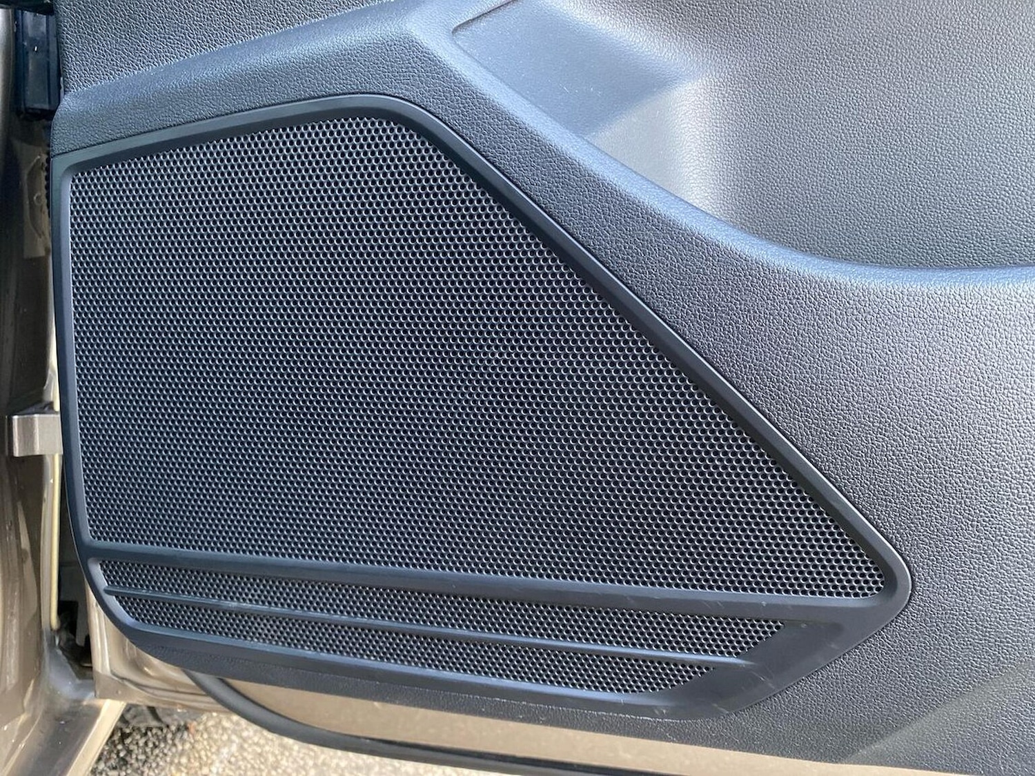 Used Volkswagen Touran 2017 for sale - 76504962: Photo 30