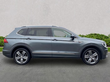 Used Volkswagen Tiguan Allspace 2020 for sale - 76554263: Photo