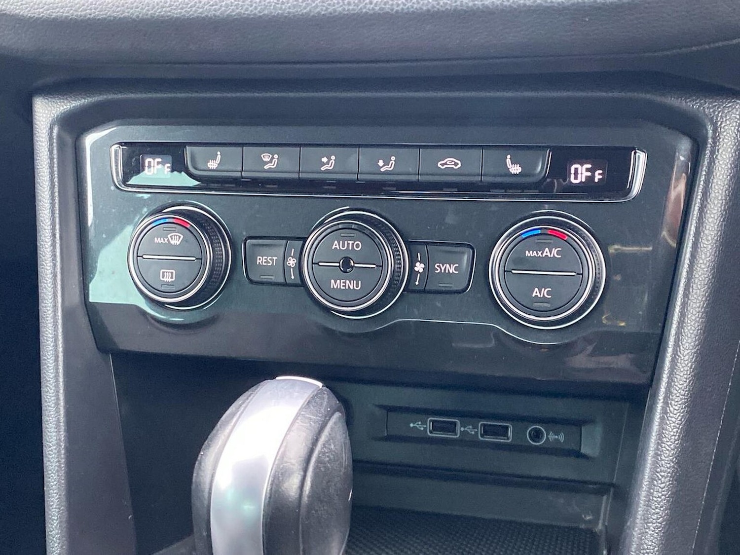 Used Volkswagen Tiguan 2020 for sale - 76449602: Photo 12