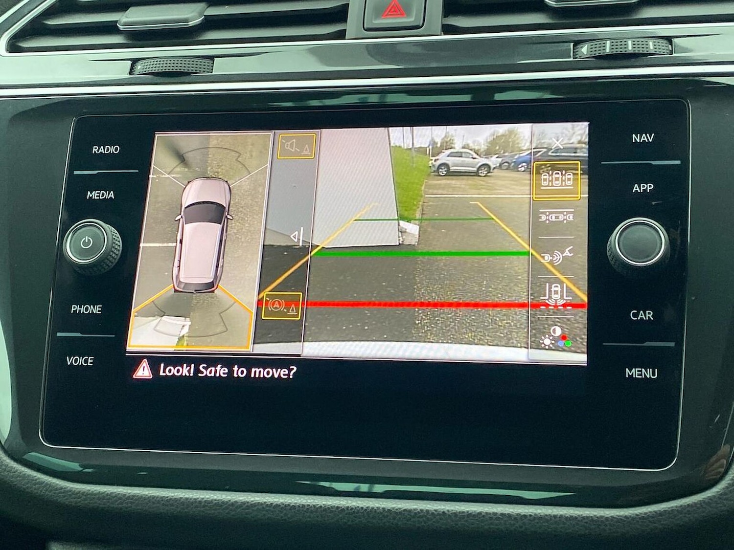 Used Volkswagen Tiguan 2020 for sale - 76449602: Photo 23