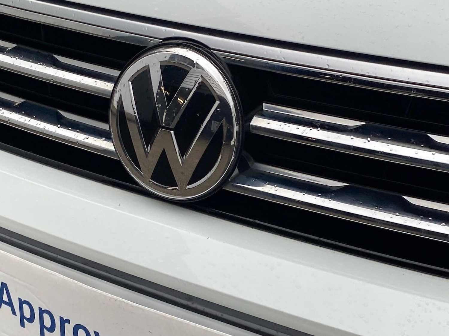 Used Volkswagen Tiguan 2020 for sale - 76449602: Photo 32