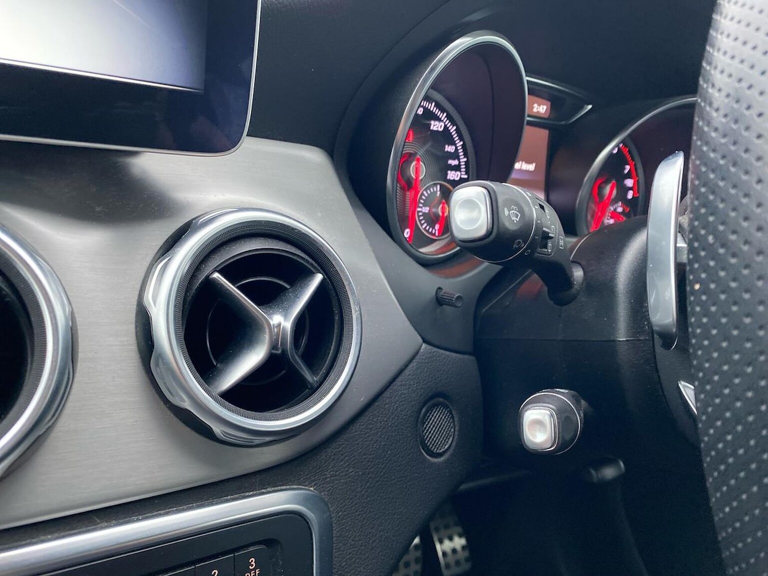 Used Mercedes-Benz GLA 2019 for sale - 76837125: Photo 28