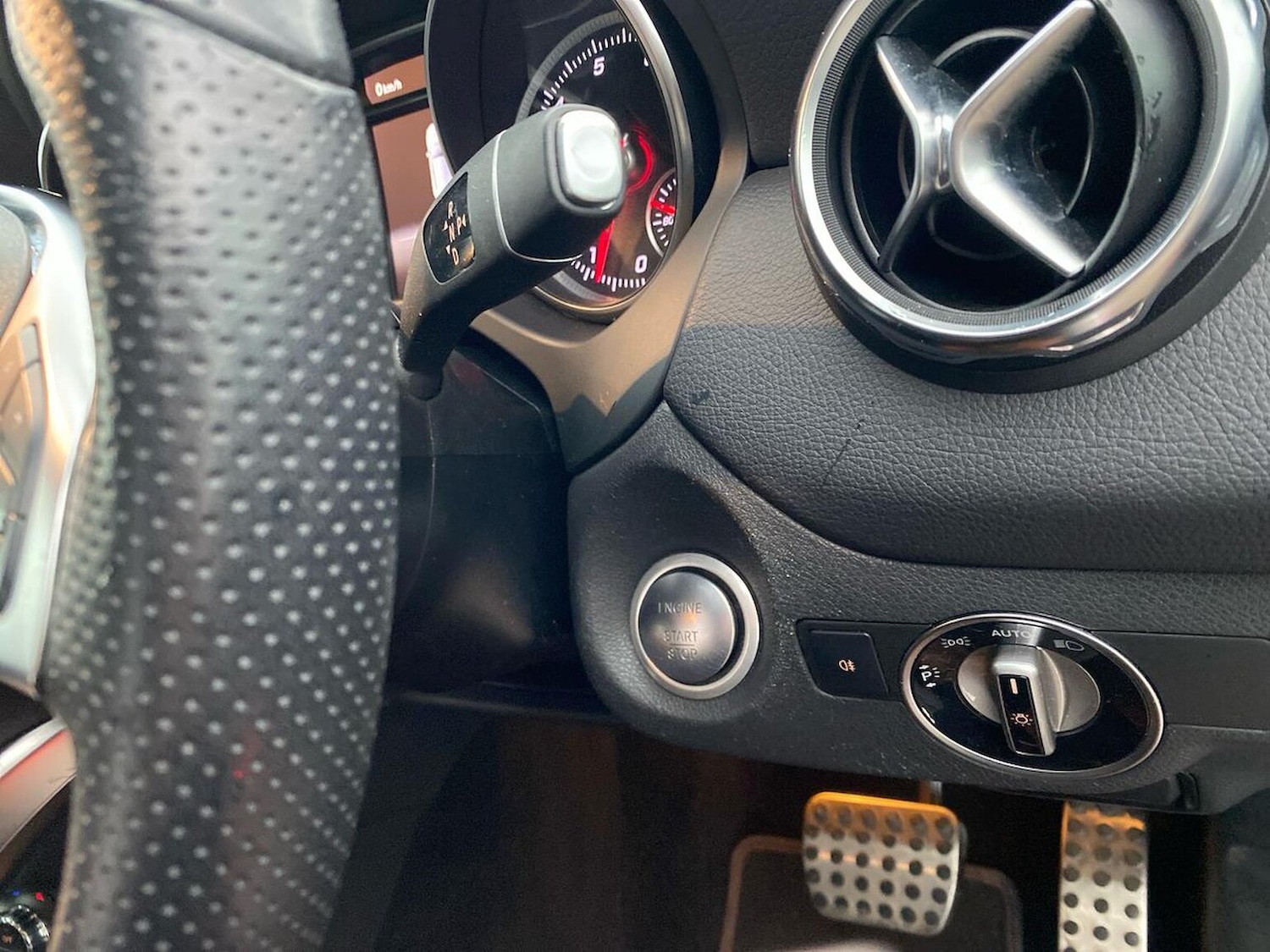 Used Mercedes-Benz GLA 2019 for sale - 76837125: Photo 29