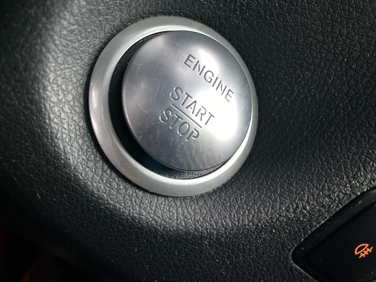 Used Mercedes-Benz GLA 2019 for sale - 76837125: Photo 32