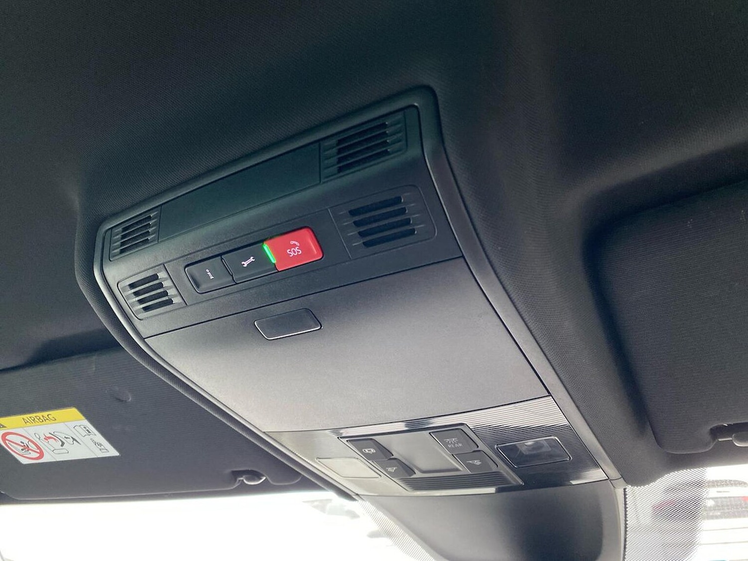 Used Volkswagen Tiguan 2023 for sale - 76461857: Photo 14