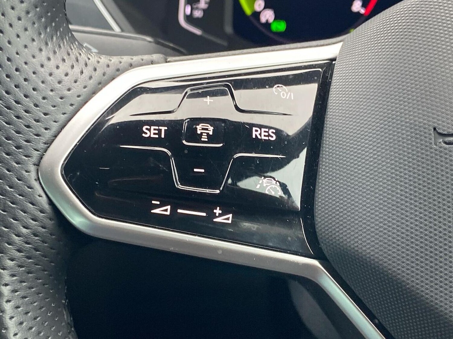 Used Volkswagen Tiguan 2023 for sale - 76461857: Photo 27