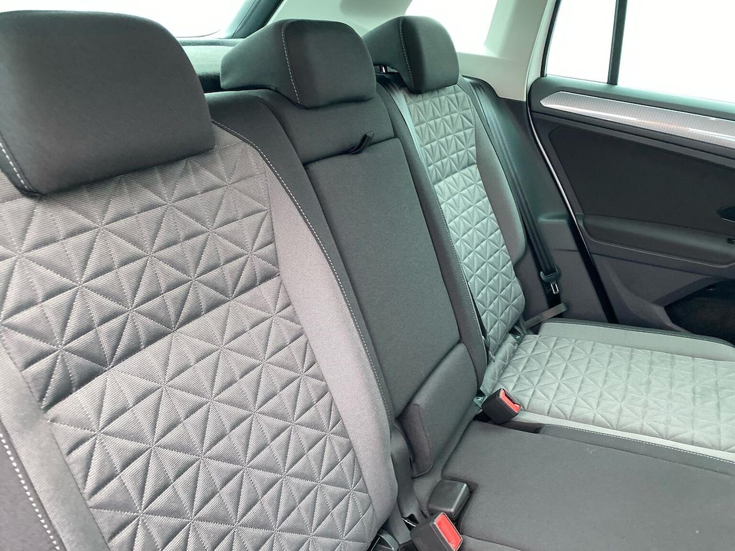 Used Volkswagen Tiguan 2022 for sale - 76478150: Photo 16