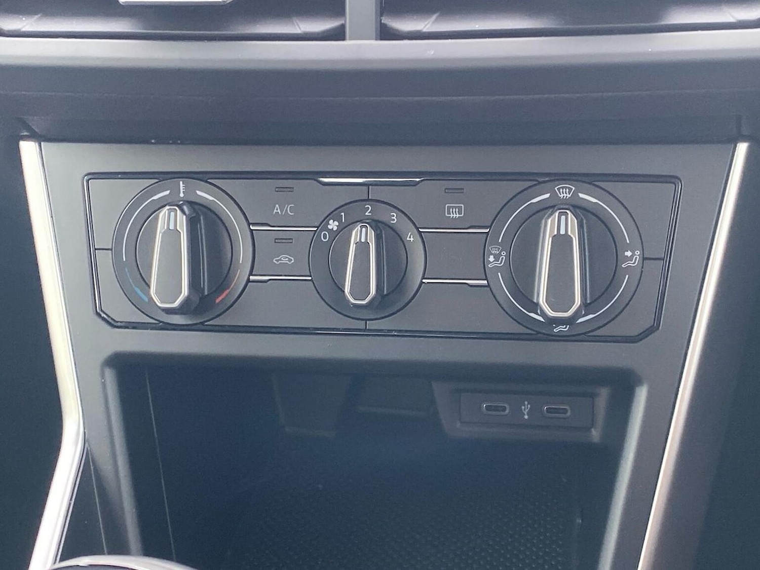 Used Volkswagen Polo 2023 for sale - 77743240: Photo 12