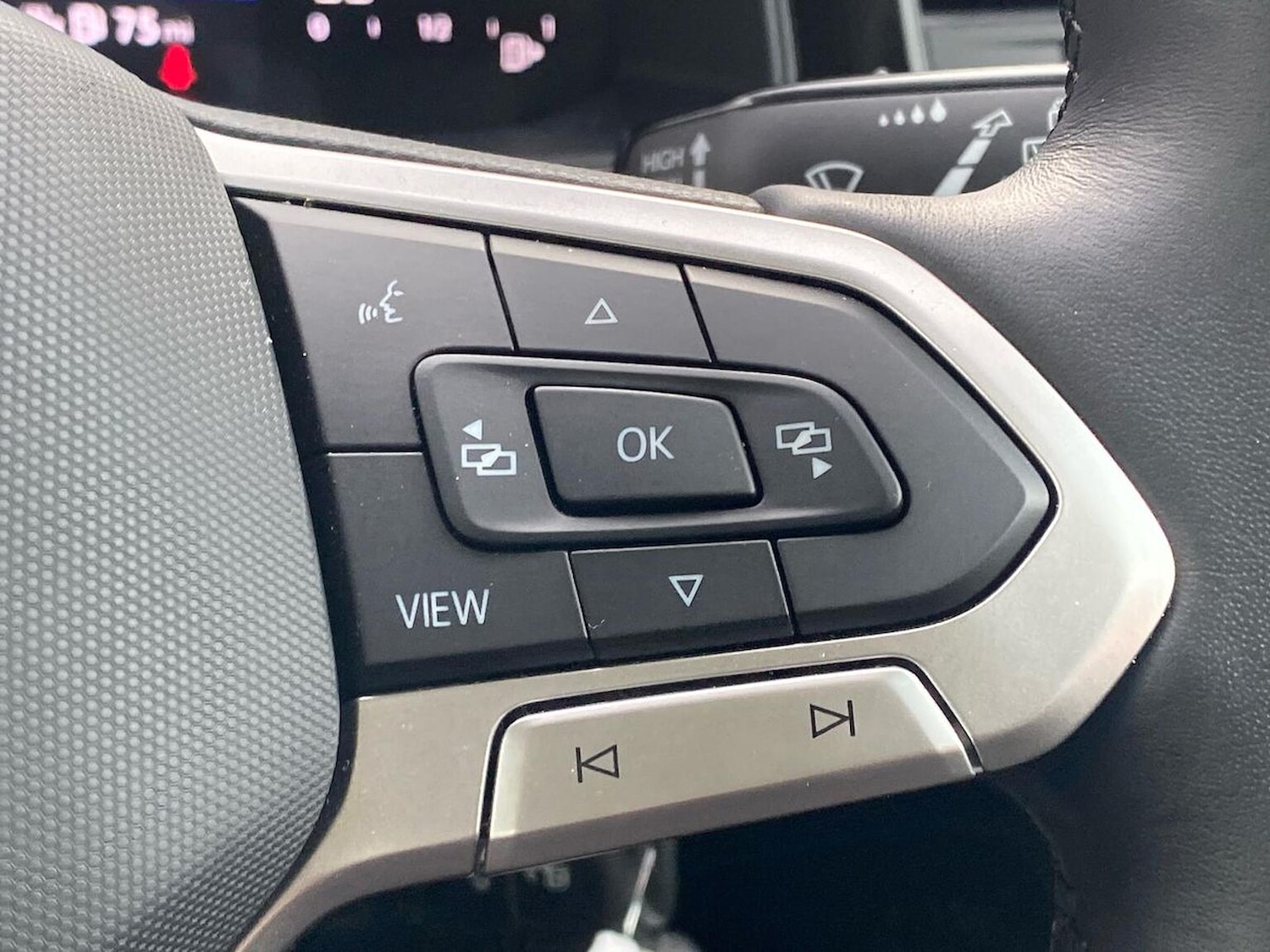 Used Volkswagen Polo 2023 for sale - 77743240: Photo 24