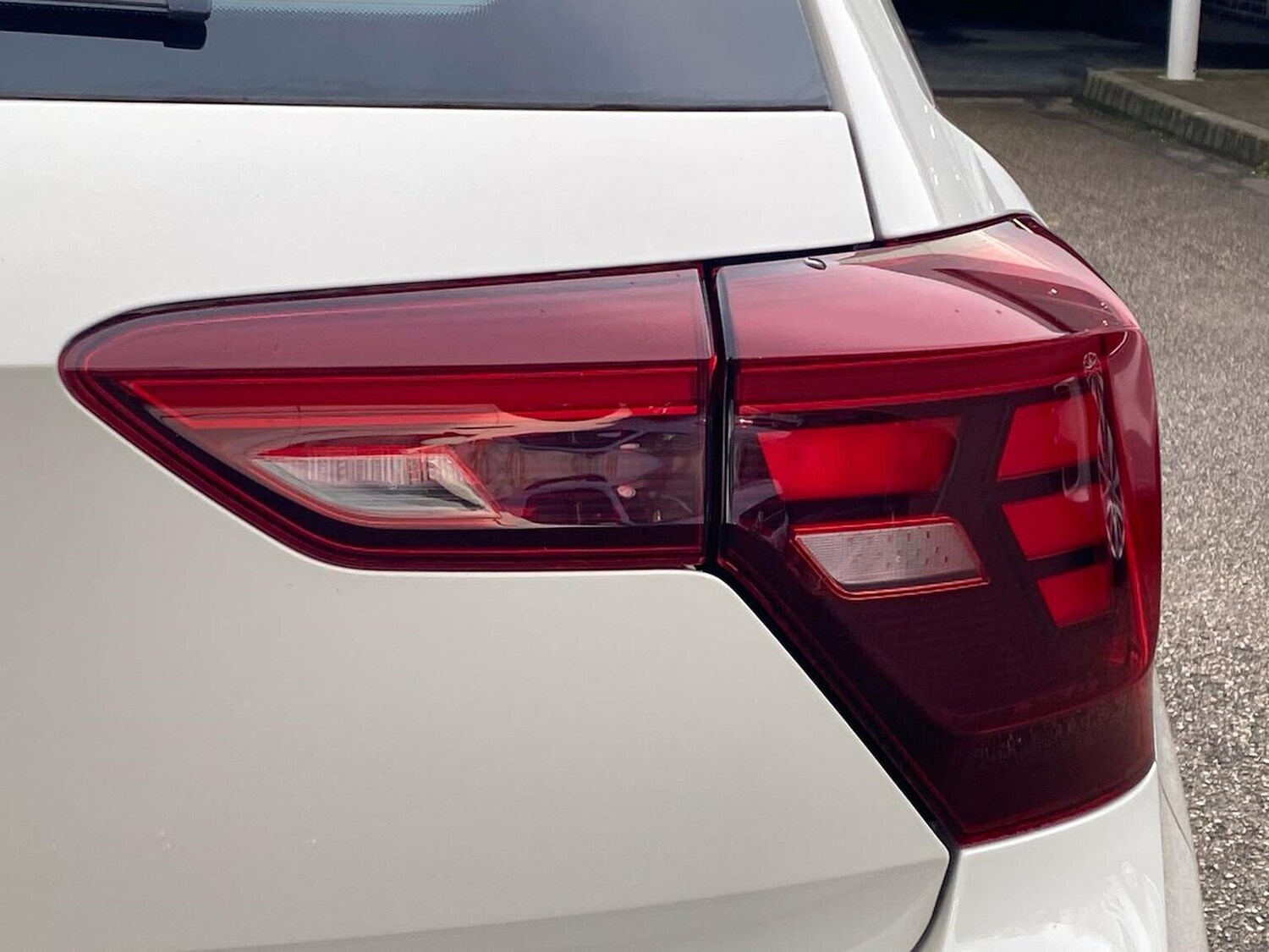 Used Volkswagen Polo 2023 for sale - 77743240: Photo 32