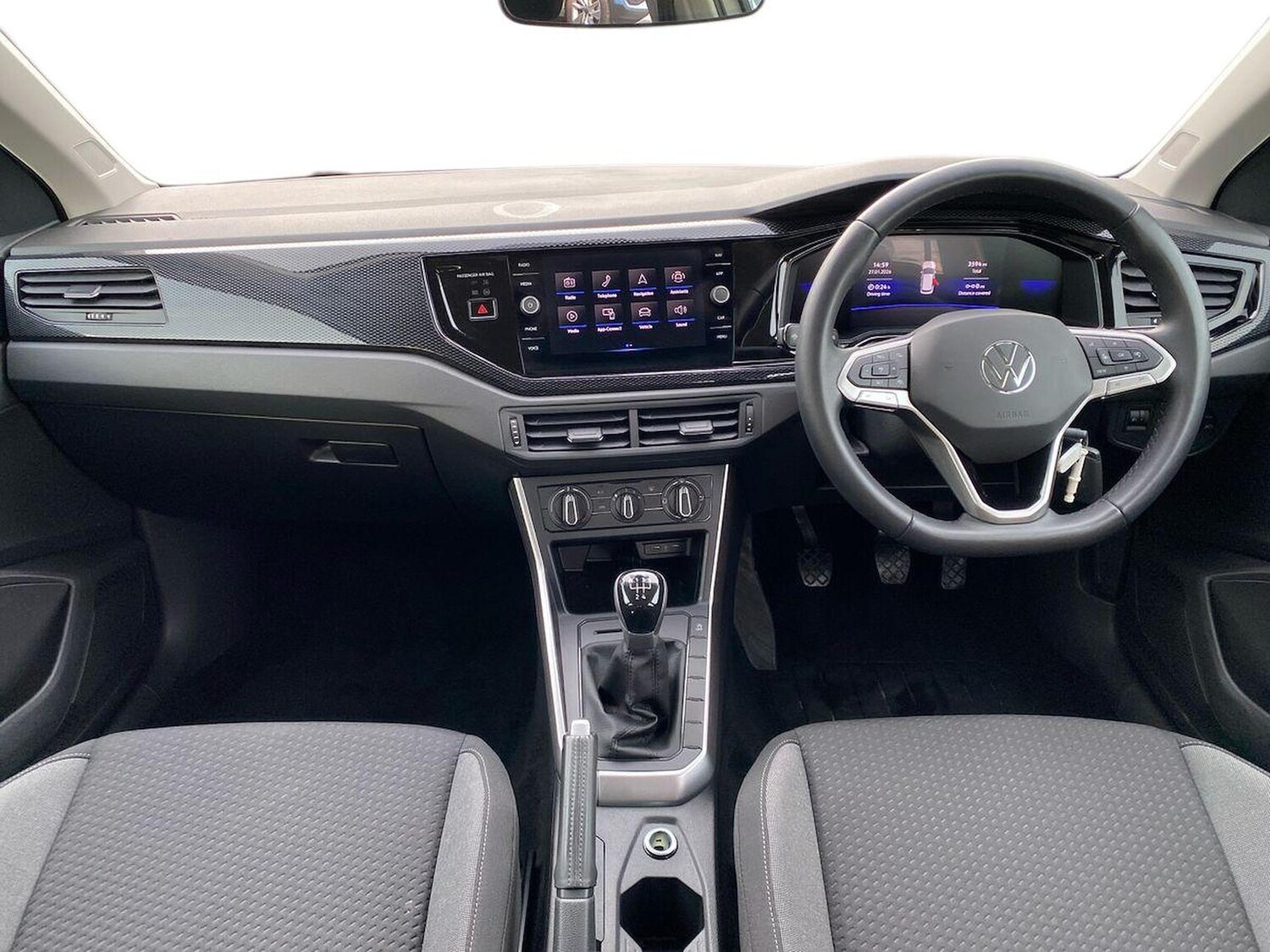 Used Volkswagen Polo 2023 for sale - 77743240: Photo 8