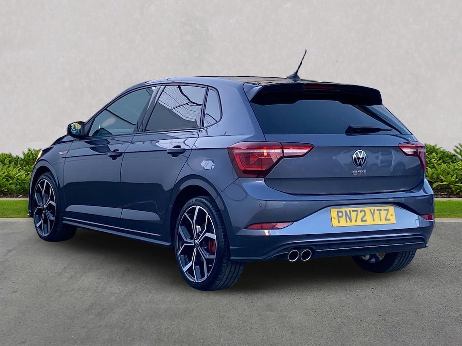 Used Volkswagen Polo 2022 for sale - 76693443: Photo 2