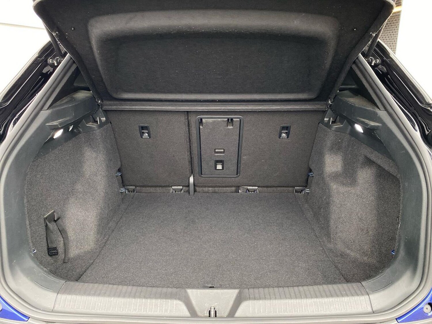 Used Volkswagen ID.4 2021 for sale - 76263242: Photo 17