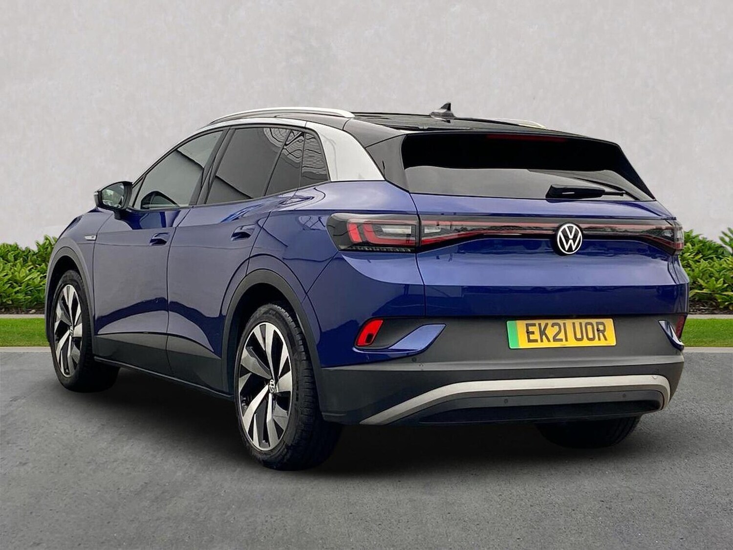 Used Volkswagen ID.4 2021 for sale - 76263242: Photo 2