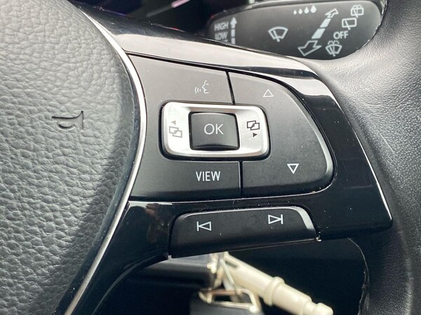 Used Volkswagen T-Roc 2019 for sale - 76134224: Photo 26