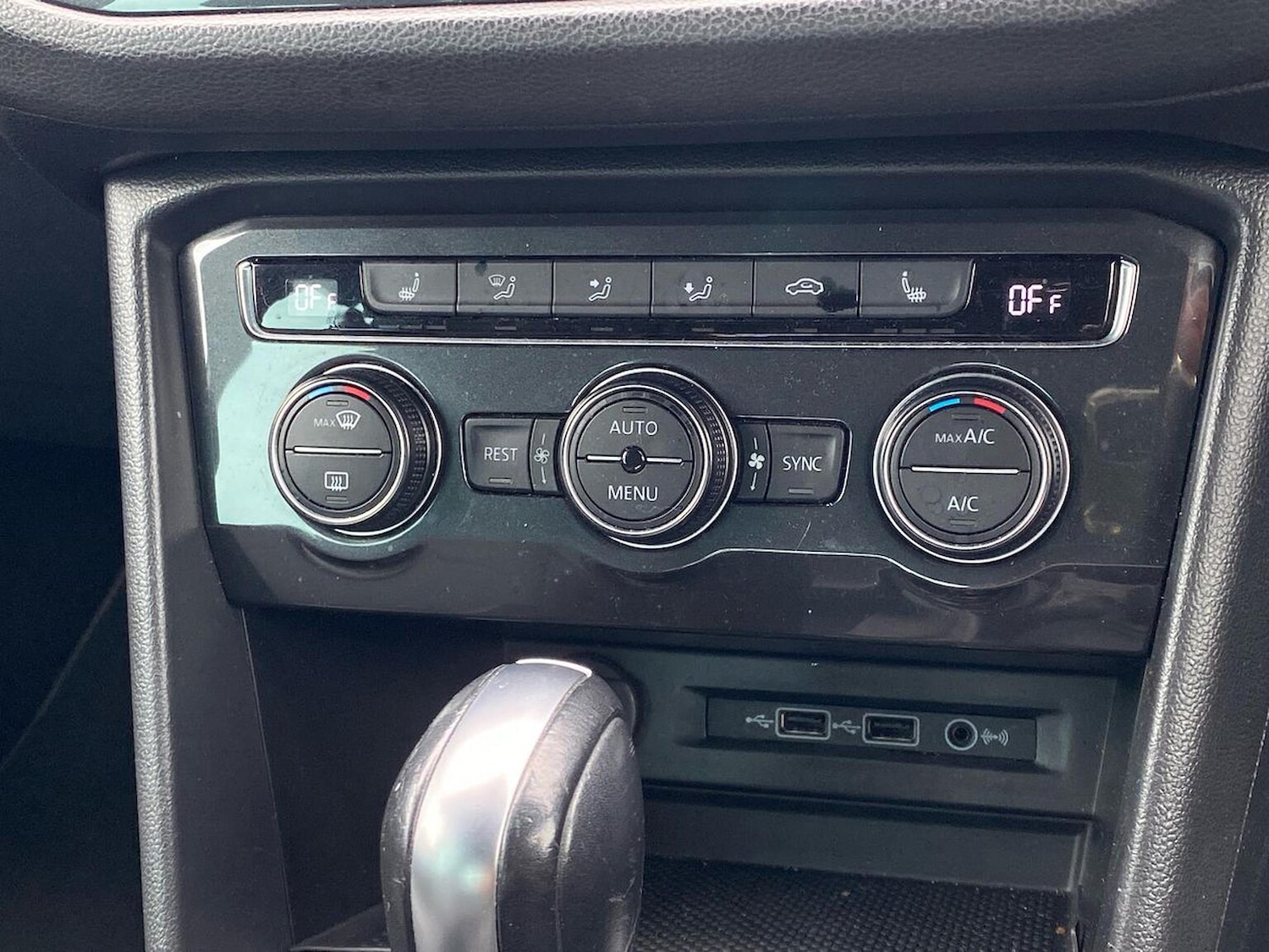 Used Volkswagen Tiguan 2019 for sale - 76149477: Photo 12