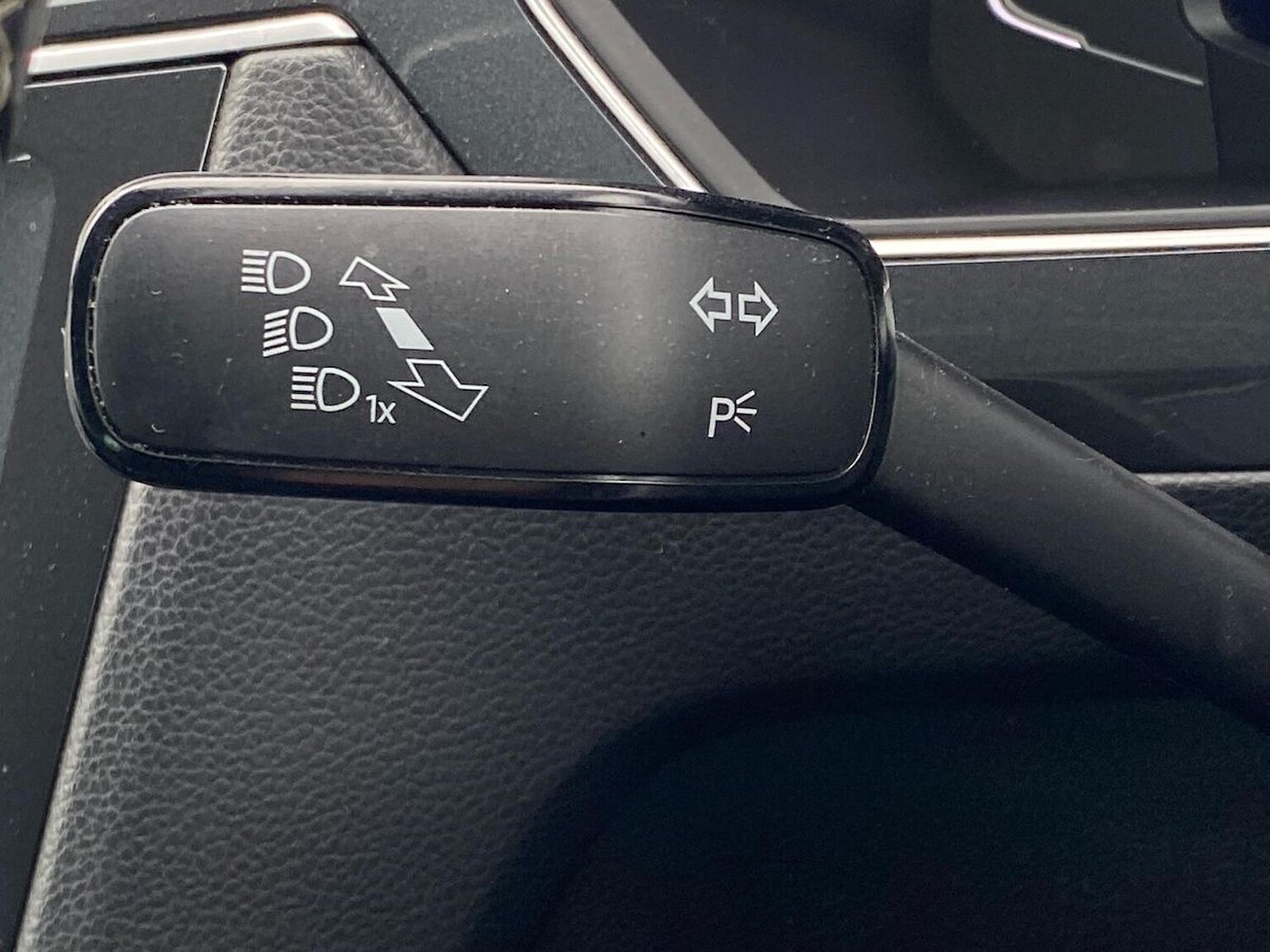 Used Volkswagen Tiguan 2019 for sale - 76149477: Photo 29