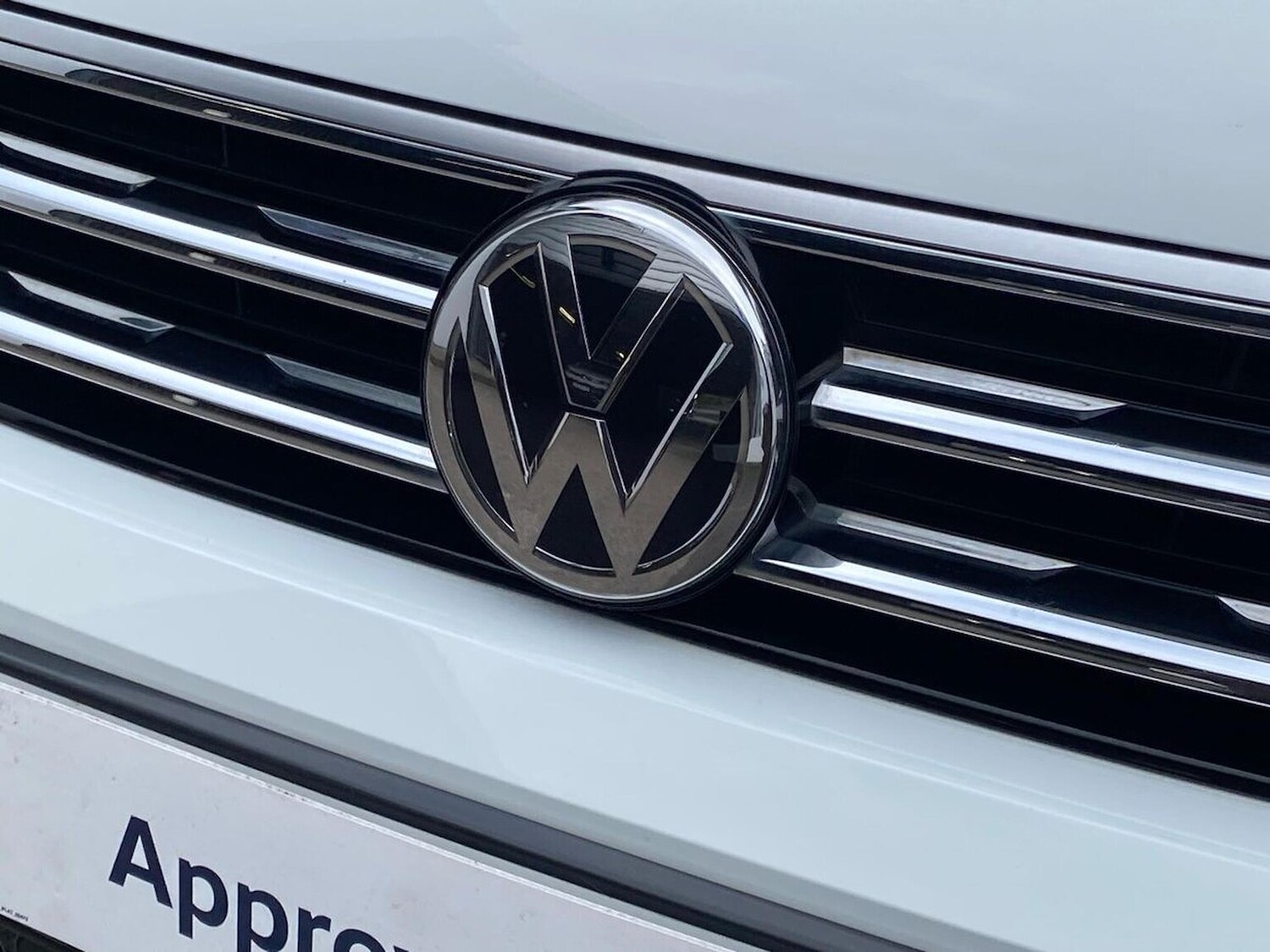 Used Volkswagen Tiguan 2019 for sale - 76149477: Photo 32