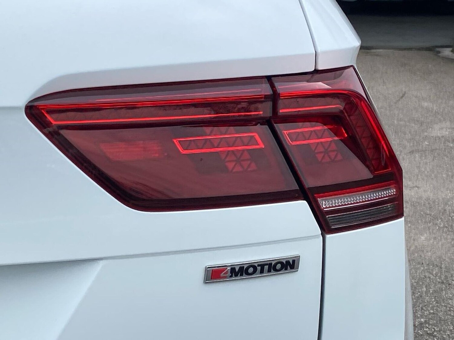 Used Volkswagen Tiguan 2019 for sale - 76149477: Photo 35