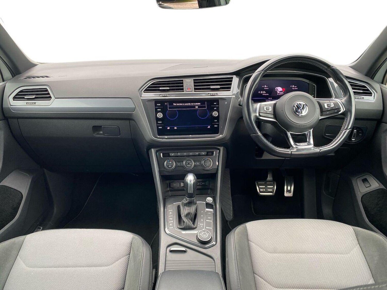 Used Volkswagen Tiguan 2019 for sale - 76149477: Photo 8