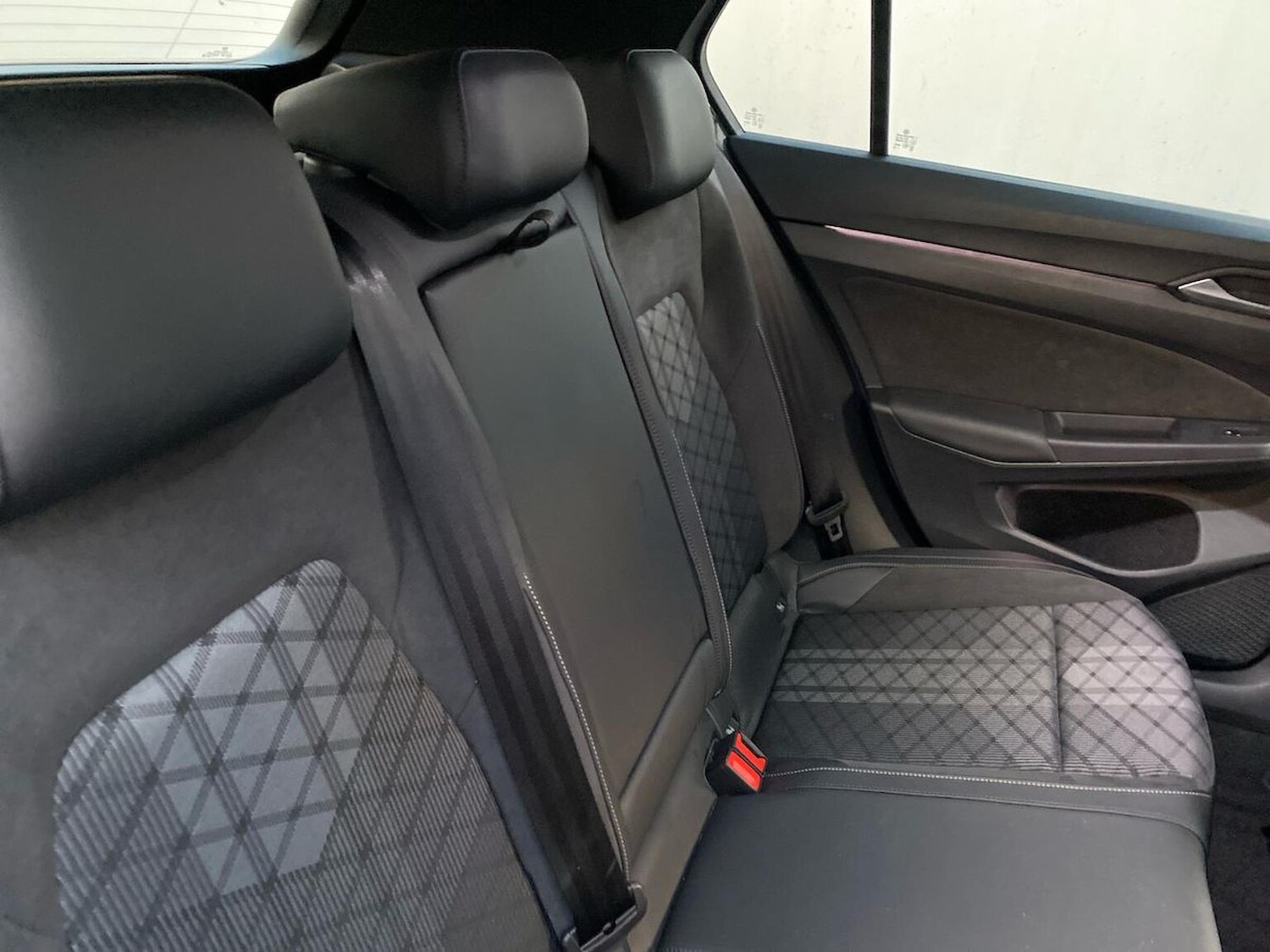 Used Volkswagen Golf 2024 for sale - 76924568: Photo 16