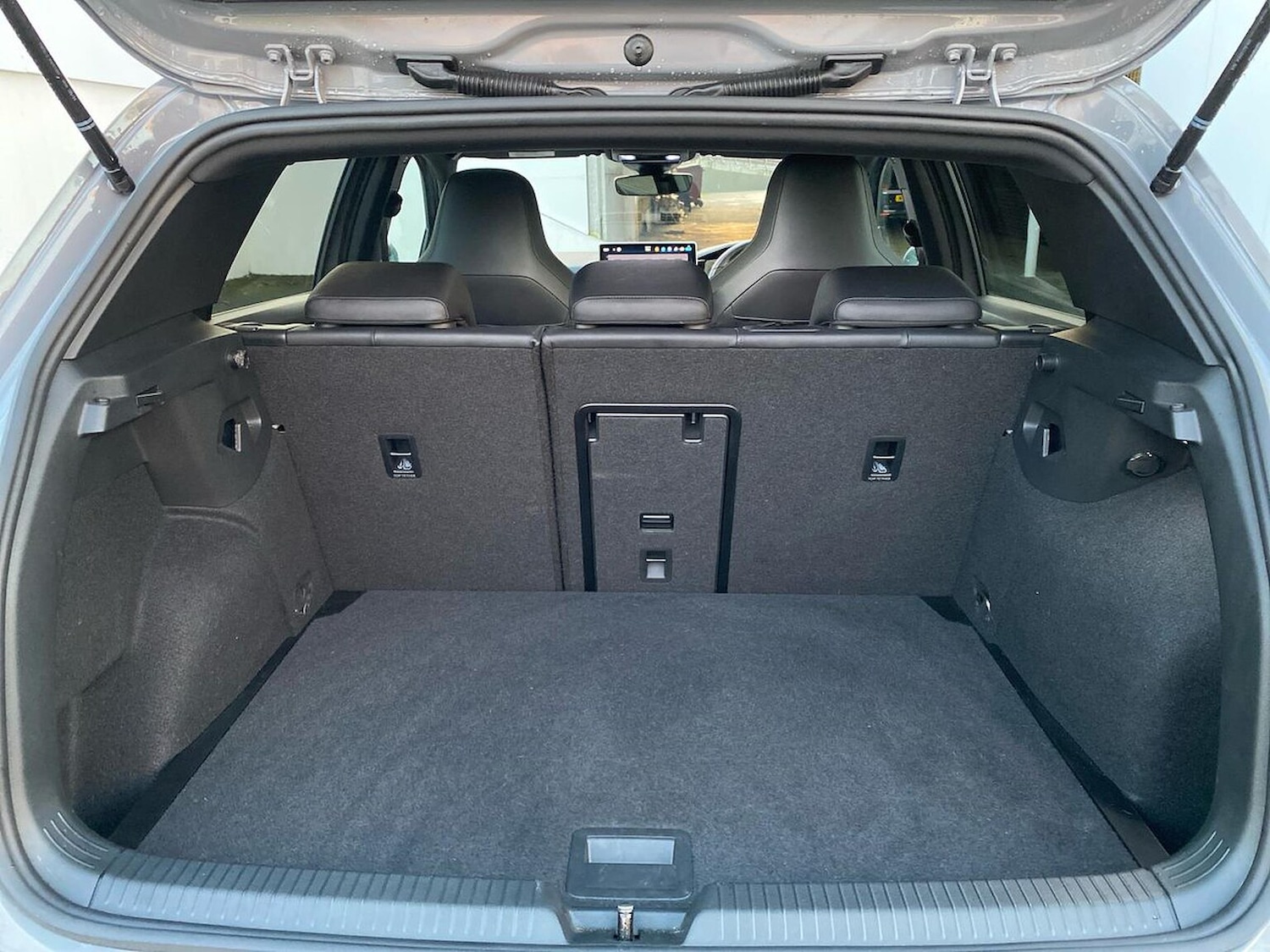 Used Volkswagen Golf 2024 for sale - 76924568: Photo 17