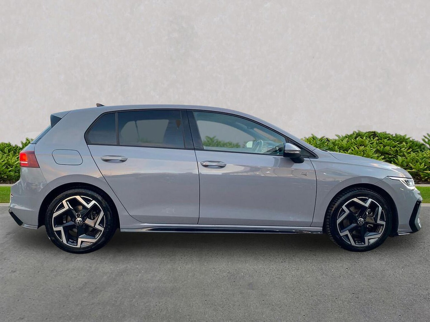 Used Volkswagen Golf 2024 for sale - 76924568: Photo 3