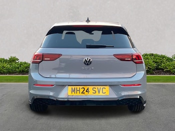 Used Volkswagen Golf 2024 for sale - 76924568: Photo