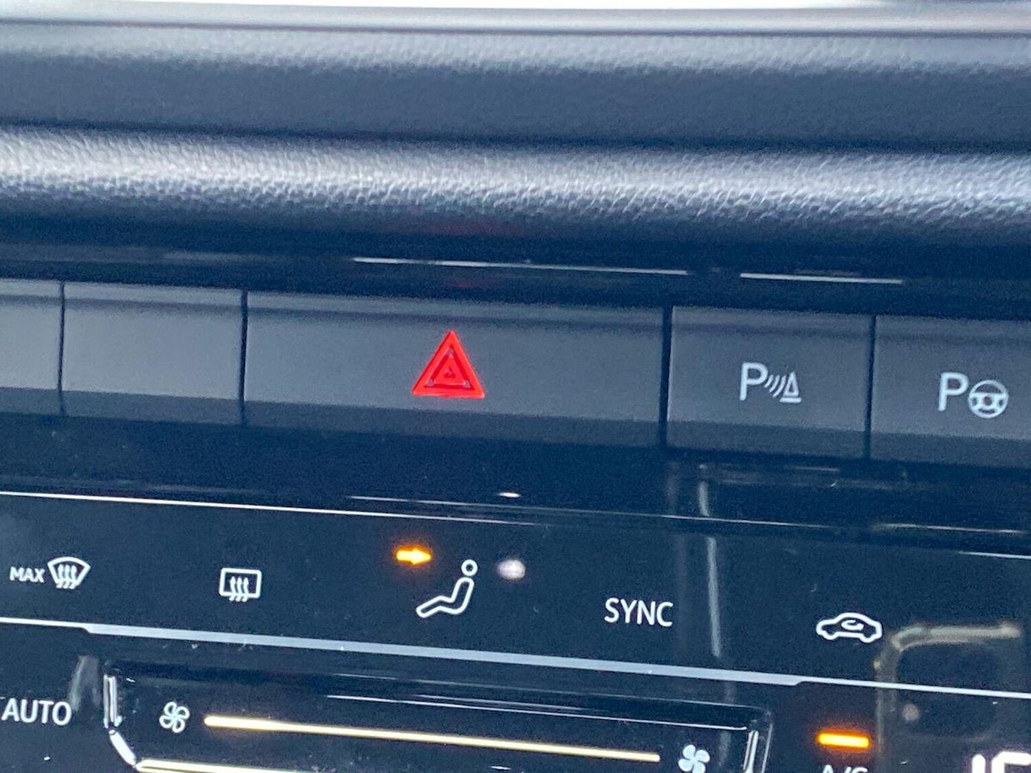 Used Volkswagen T-Roc 2026 for sale - 77759341: Photo 22